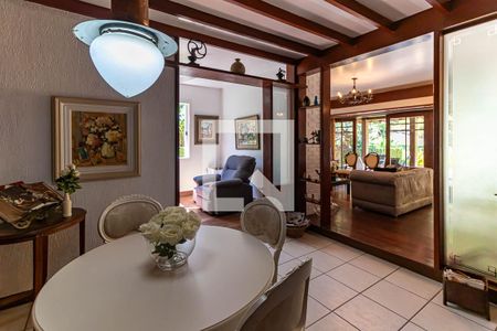 Sala de casa à venda com 3 quartos, 750m² em Vila Progresso, Niterói