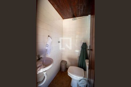 Casa à venda com 750m², 3 quartos e 2 vagas Casa à venda com 750m², 3 quartos e 2 vagasÁrea Externa