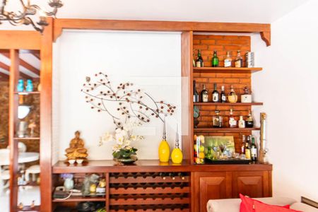 Sala de casa à venda com 3 quartos, 750m² em Vila Progresso, Niterói