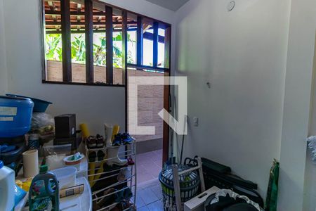 Casa à venda com 750m², 3 quartos e 2 vagas Casa à venda com 750m², 3 quartos e 2 vagasÁrea de Serviço