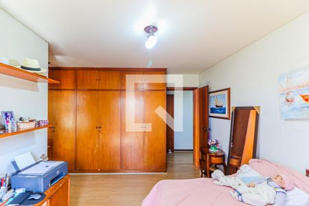 Apartamento à venda com 350m², 4 quartos e 3 vagasSuíte 1