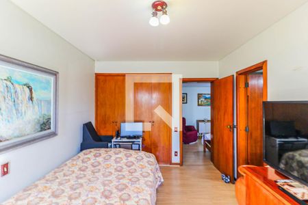 Apartamento à venda com 350m², 4 quartos e 3 vagasSuíte 2