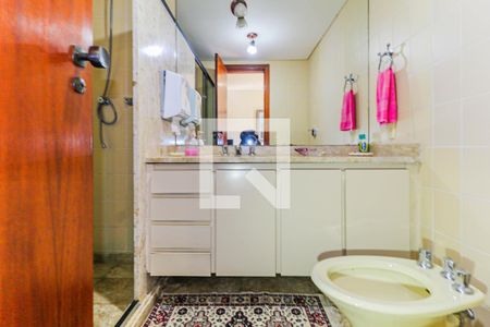 Apartamento à venda com 350m², 4 quartos e 3 vagasBanheiro Suíte 2