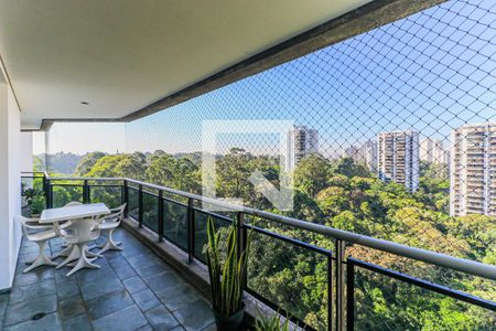 Apartamento à venda com 350m², 4 quartos e 3 vagasVaranda