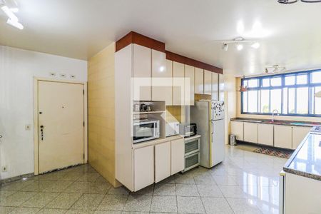 Apartamento à venda com 350m², 4 quartos e 3 vagasCozinha