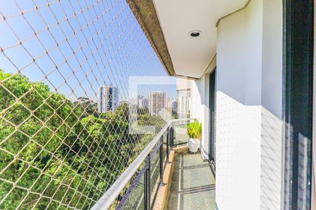 Apartamento à venda com 350m², 4 quartos e 3 vagasVaranda Suíte 3