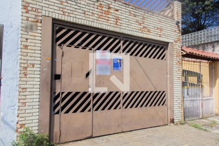 Casa à venda com 220m², 4 quartos e 3 vagasFachada