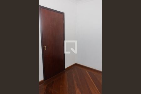 Casa à venda com 220m², 4 quartos e 3 vagasQuarto 2