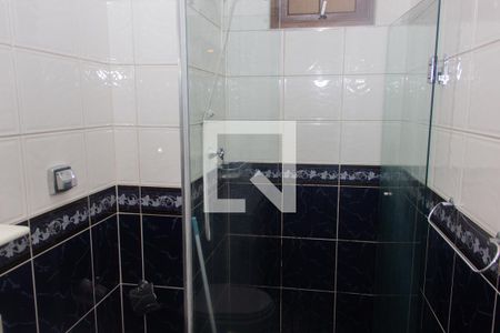 Casa à venda com 220m², 4 quartos e 3 vagasBanheiro 2