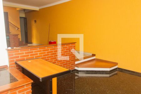 Sala de casa à venda com 4 quartos, 220m² em Jardim Triana, São Paulo