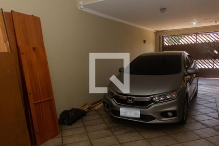 Casa à venda com 220m², 4 quartos e 3 vagasGaragem