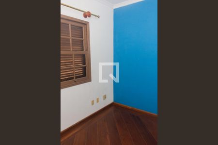 Casa à venda com 220m², 4 quartos e 3 vagasQuarto 2