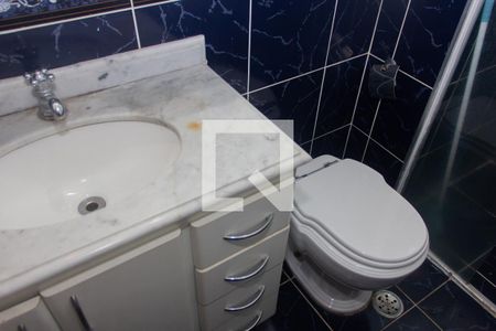 Casa à venda com 220m², 4 quartos e 3 vagasBanheiro 2