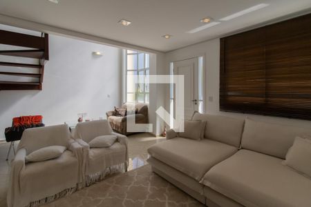 Sala de casa de condomínio para alugar com 3 quartos, 137m² em Jardim Flor do Campo, Guarulhos
