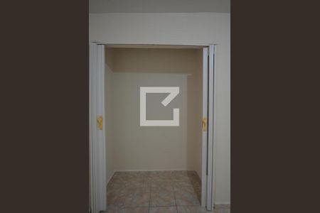 Apartamento à venda com 61m², 2 quartos e 1 vagaCloset