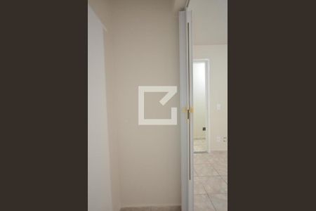 Apartamento à venda com 61m², 2 quartos e 1 vagaCloset