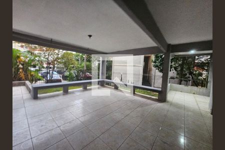 Apartamento à venda com 61m², 2 quartos e 1 vagaÁrea comum - Sala de Festa