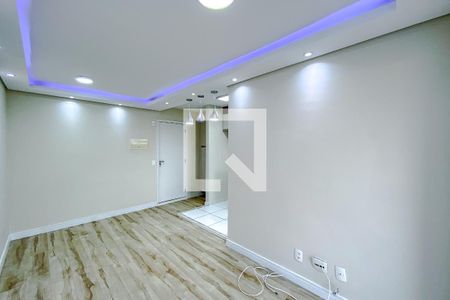 Sala de apartamento para alugar com 3 quartos, 66m² em Vila Independência, São Paulo