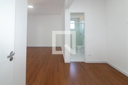 Apartamento para alugar com 125m², 3 quartos e 1 vaga Apartamento para alugar com 125m², 3 quartos e 1 vagaQuarto Suíte