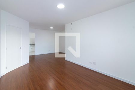 Sala de apartamento para alugar com 3 quartos, 125m² em Jardim Santa Bárbara, Embu das Artes