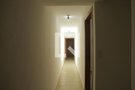 Corredor de casa para alugar com 3 quartos, 150m² em Saúde, São Paulo