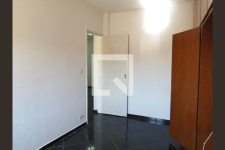Quarto 1 de apartamento para alugar com 3 quartos, 75m² em Parque São Domingos, São Paulo