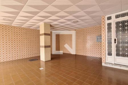 Apartamento à venda com 90m², 2 quartos e 2 vagas Apartamento à venda com 90m², 2 quartos e 2 vagasHall de Entrada