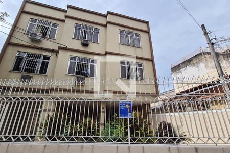 Apartamento à venda com 90m², 2 quartos e 2 vagas Apartamento à venda com 90m², 2 quartos e 2 vagasFachada do Condomínio com placa