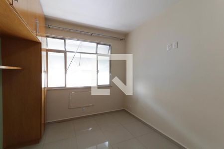 Apartamento à venda com 90m², 2 quartos e 2 vagas Apartamento à venda com 90m², 2 quartos e 2 vagasQuarto 2