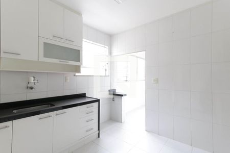 Apartamento à venda com 90m², 2 quartos e 2 vagas Apartamento à venda com 90m², 2 quartos e 2 vagasCozinha