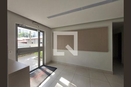 Apartamento para alugar com 50m², 2 quartos e 1 vaga Apartamento para alugar com 50m², 2 quartos e 1 vagaHall de entrada