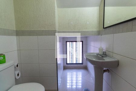 Casa à venda com 330m², 3 quartos e 2 vagasLavabo 1