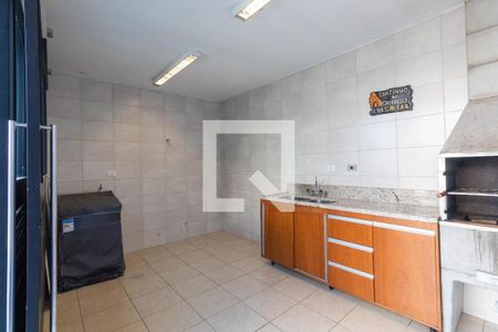 Casa à venda com 330m², 3 quartos e 2 vagasLavanderia
