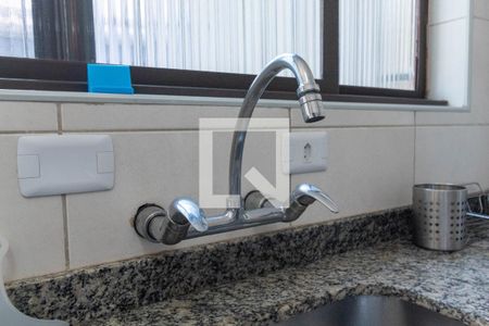 Casa à venda com 330m², 3 quartos e 2 vagasCozinha - Torneira