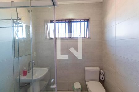 Casa à venda com 330m², 3 quartos e 2 vagasBanheiro da Suíte 3