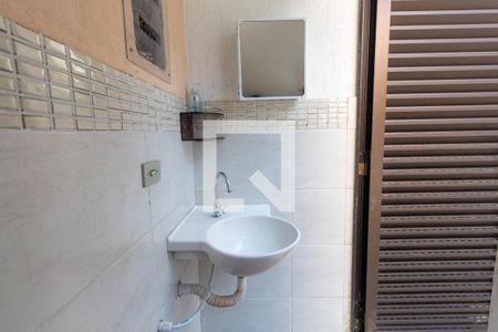 Casa à venda com 330m², 3 quartos e 2 vagasLavabo 2