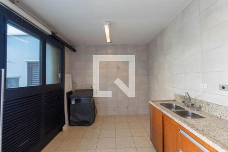 Casa à venda com 330m², 3 quartos e 2 vagasLavanderia