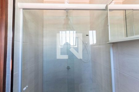 Casa à venda com 330m², 3 quartos e 2 vagasBanheiro da Suíte 2