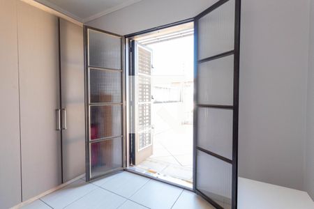 Casa à venda com 330m², 3 quartos e 2 vagasQuarto Suíte 3