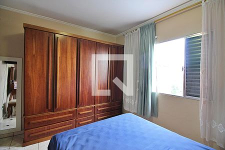 Suite de casa para alugar com 3 quartos, 180m² em Parque Industriario, Santo André