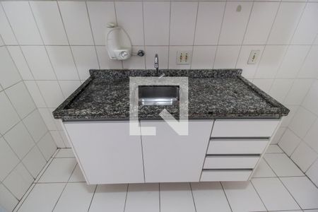 Apartamento à venda com 55m², 2 quartos e 2 vagasDetalhe da cozinha