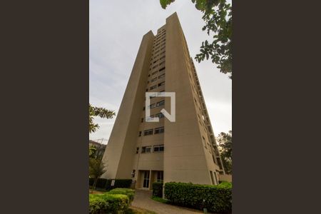 Apartamento à venda com 55m², 2 quartos e 2 vagasFachada do bloco