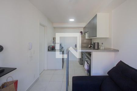 Sala de apartamento para alugar com 1 quarto, 27m² em Parque Maria Helena, São Paulo