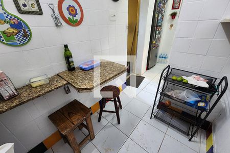 Casa à venda com 300m², 4 quartos e 2 vagasCozinha