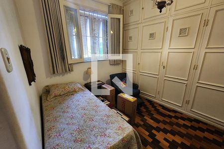 Casa à venda com 300m², 4 quartos e 2 vagasSuíte