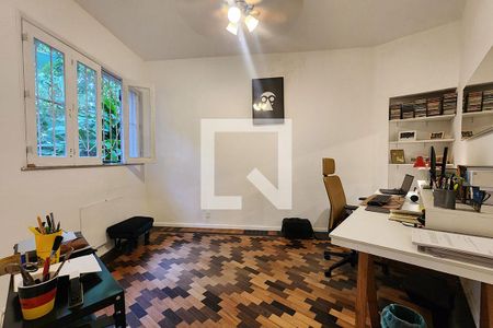 Casa à venda com 300m², 4 quartos e 2 vagasQuarto 2