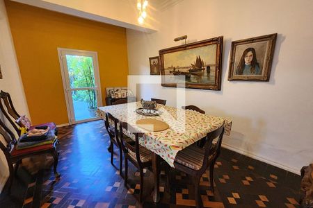 Casa à venda com 300m², 4 quartos e 2 vagasSala de Jantar