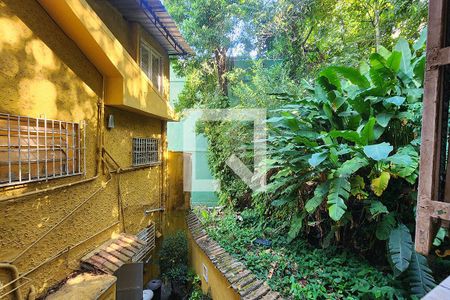 Casa à venda com 300m², 4 quartos e 2 vagasVista do Quarto 2