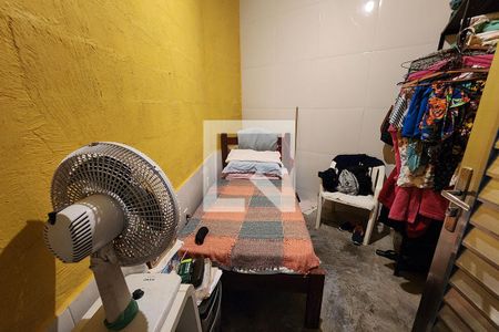 Casa à venda com 300m², 4 quartos e 2 vagasQuarto de Serviço