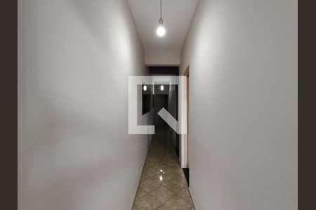 Corredor de casa para alugar com 3 quartos, 119m² em Tanquinho, Ferraz de Vasconcelos